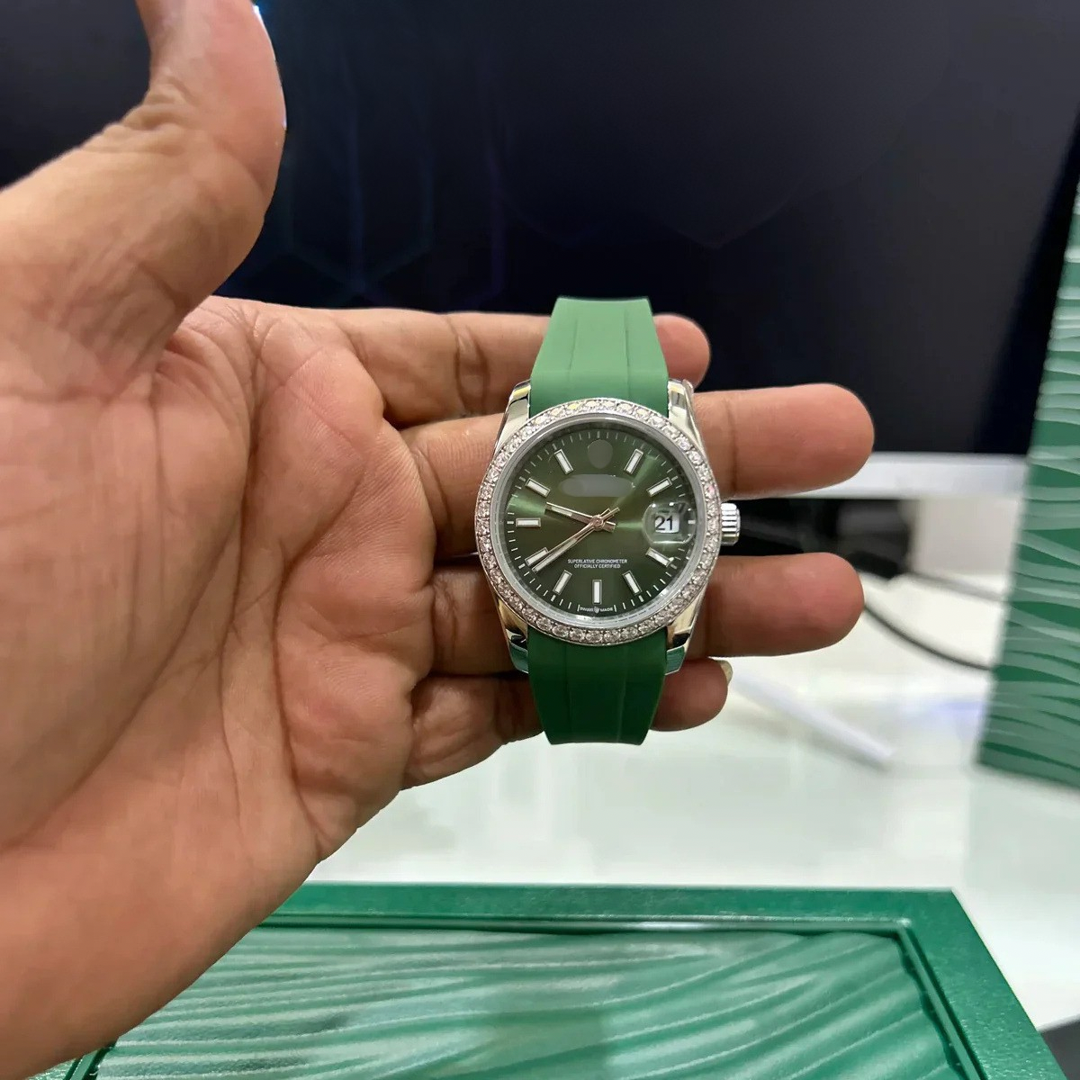 Moissanite Strap Watch Supplier