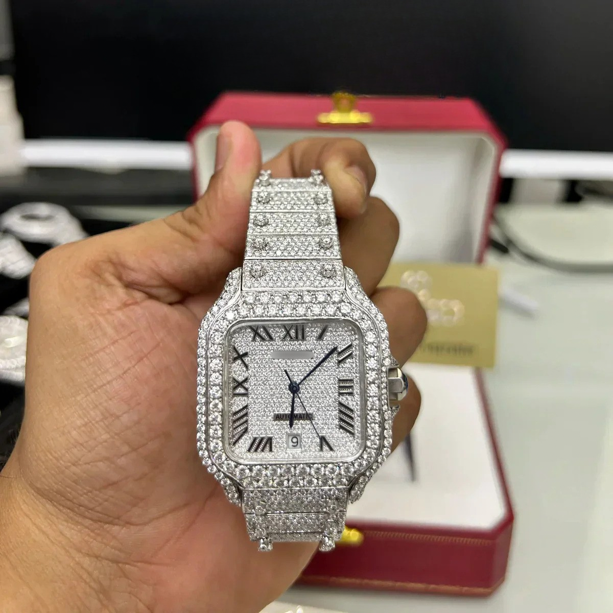 Moissanite Generic Watch Supplier